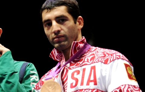 World Champion Aloian to lead Russia VS Mexico